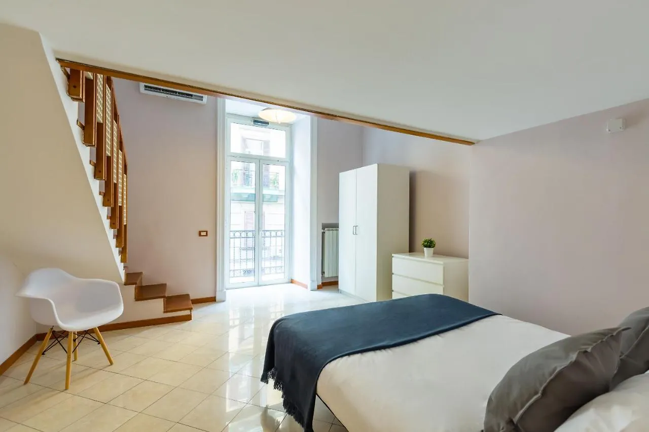 San Ferdinando Family Apartment By Wonderful Italy 나폴리 0*,  이탈리아